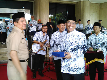 Pencarian PGRI Aceh Selatan - Persatuan Guru Republik Indonesia Cabang Aceh Selatan